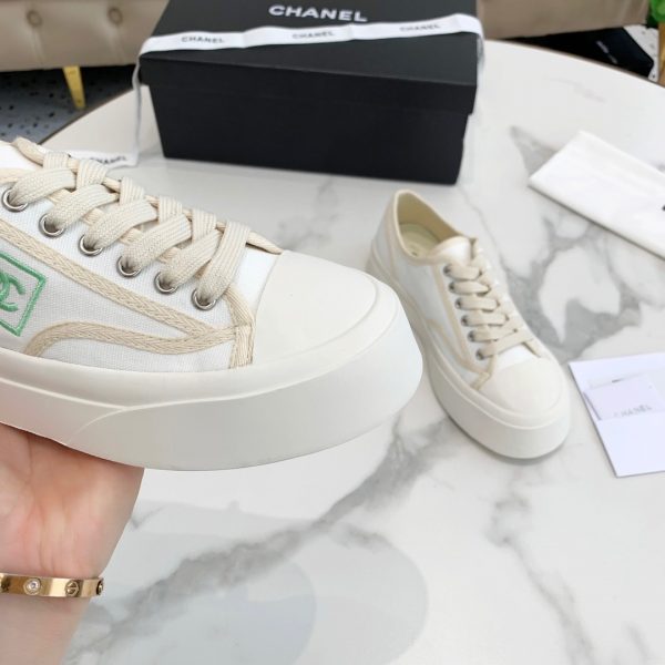 Vans 2024 chanel sneakers