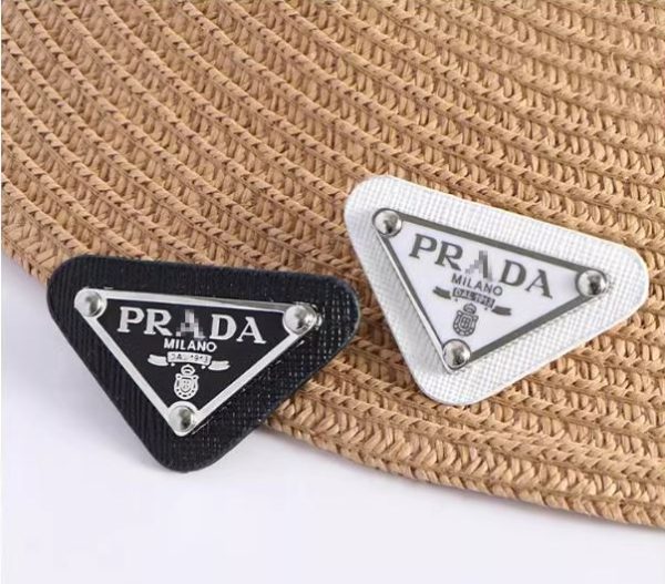 prada hats