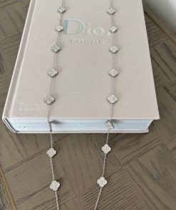 Van Cleef & Arpels alhambra-long-necklace-20-motifs